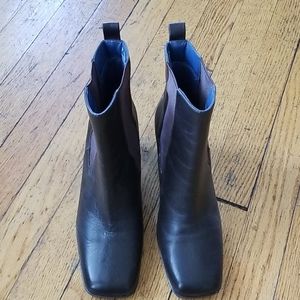 Tommy Hilfiger Chocolate Brown 🤎 6.5